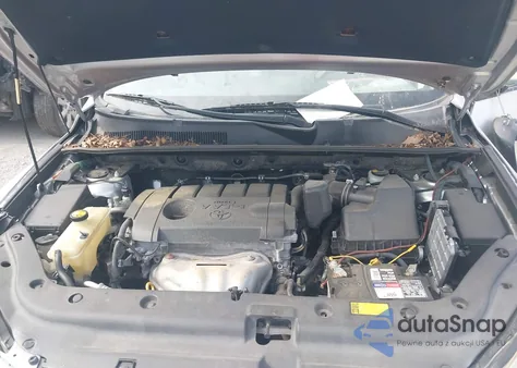 2011 Toyota Rav4 из США, поврежденный, VIN JTMZF4DV6B5033092